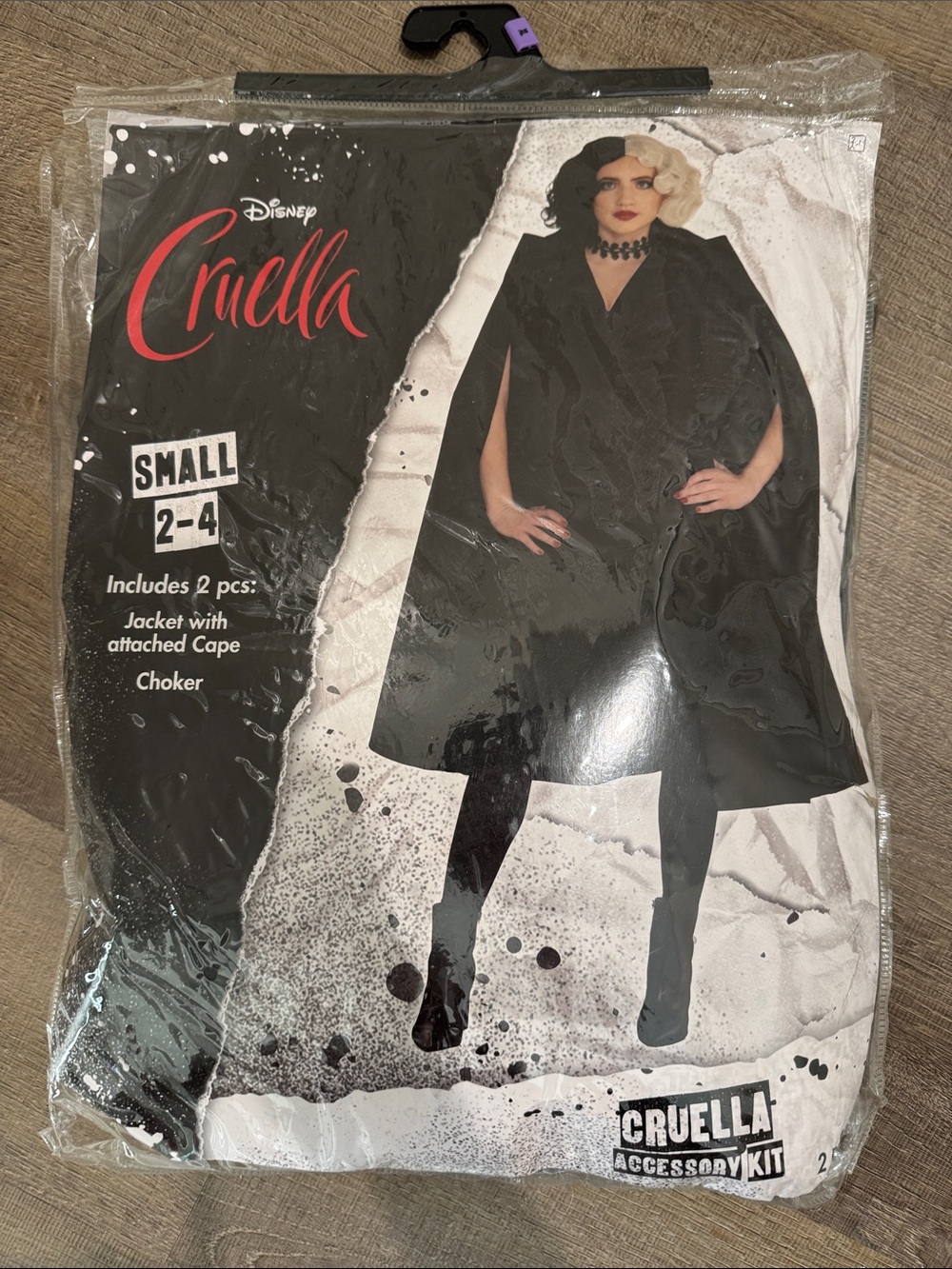 Disney Cruella Costume Black Cape Jacket with Choker